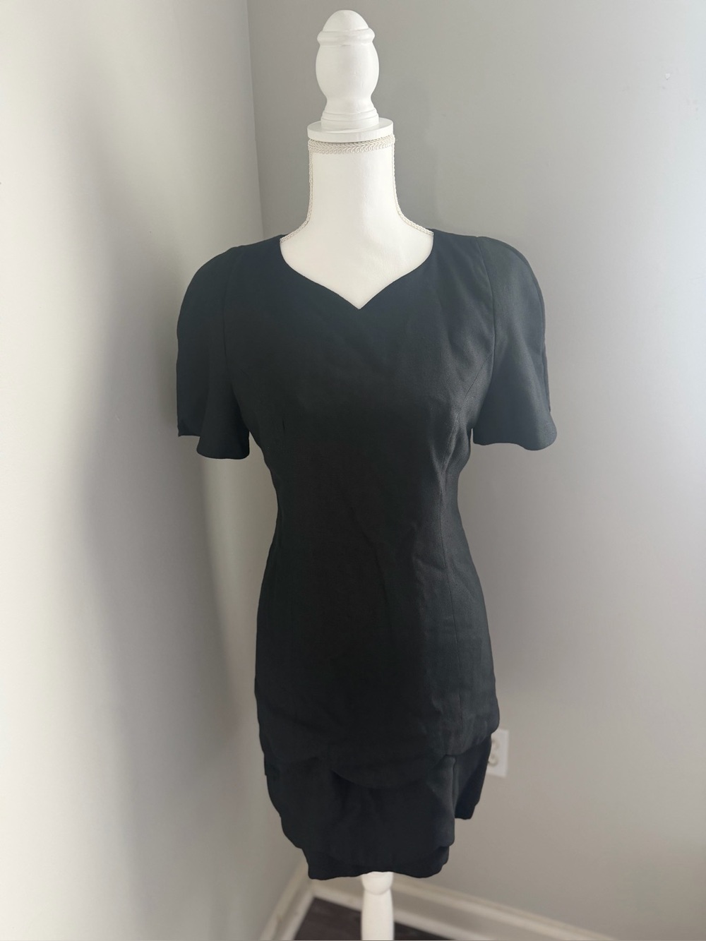 Carolina Herrera Black Puff Sleeve Tunic Top
